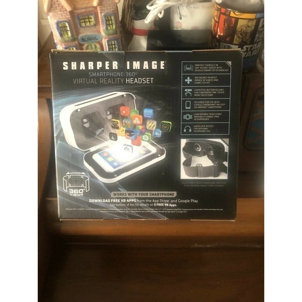 Smartphone 360 Degree Virtual Reality Headset Sharper Image NEW